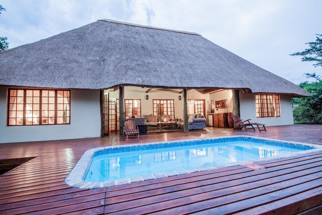 Rhino River Lodge Manyoni Private Game Reserve Oda fotoğraf