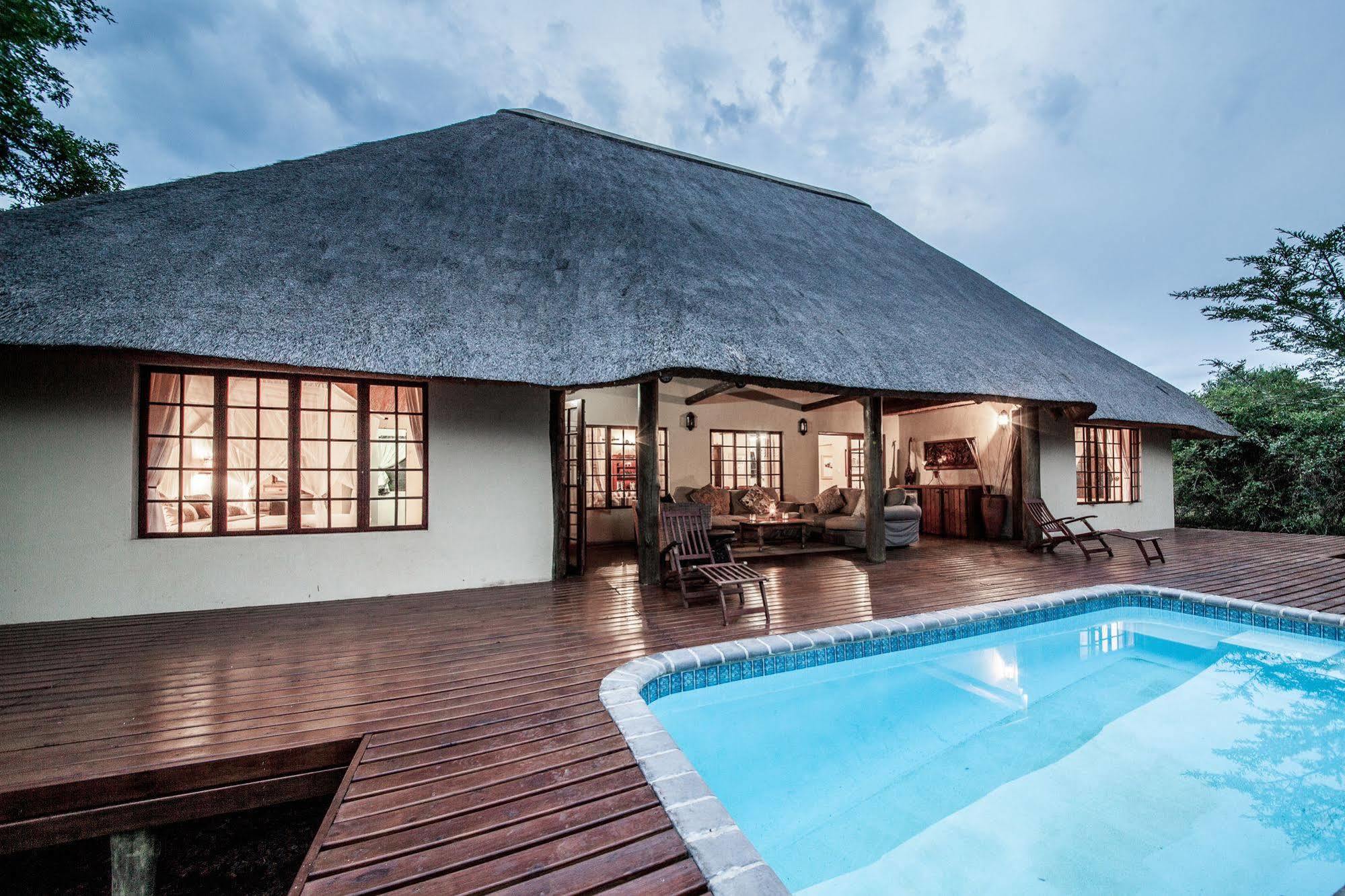 Rhino River Lodge Manyoni Private Game Reserve Dış mekan fotoğraf